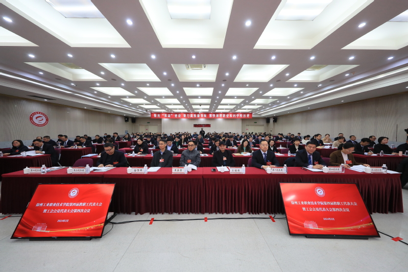 81a02eb7-19d1-40f9-9985-8bbcbd425010.jpg